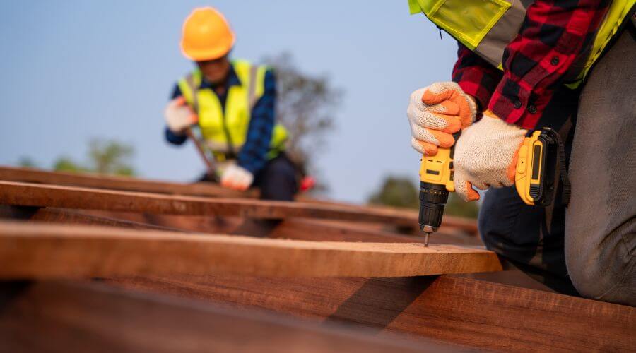 Professional residential roofers in Wisconsin Dells, WI